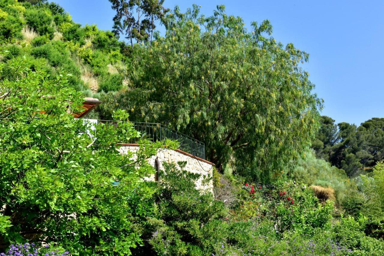 Agriturismo Un Mare Di Fiori Vila Ventimiglia Exterior foto