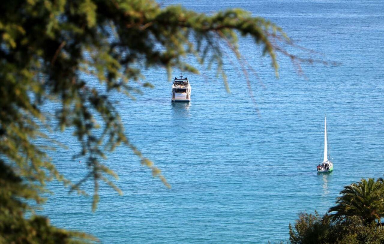 Agriturismo Un Mare Di Fiori Vila Ventimiglia Exterior foto